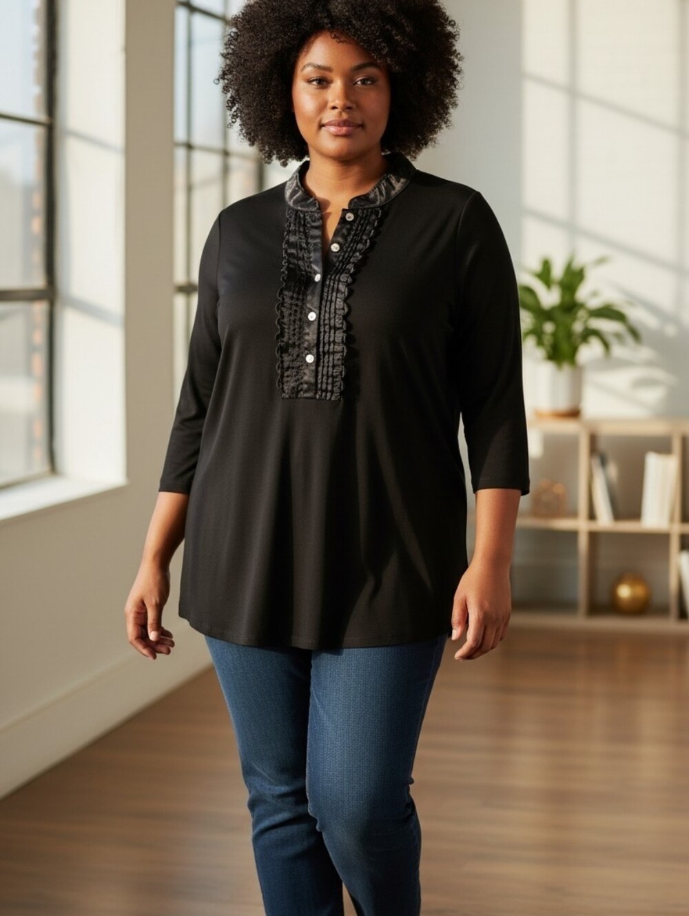 Susan Graver 1X Black Poly/Spandex Top Blouse Pleated Insert Metal Buttons